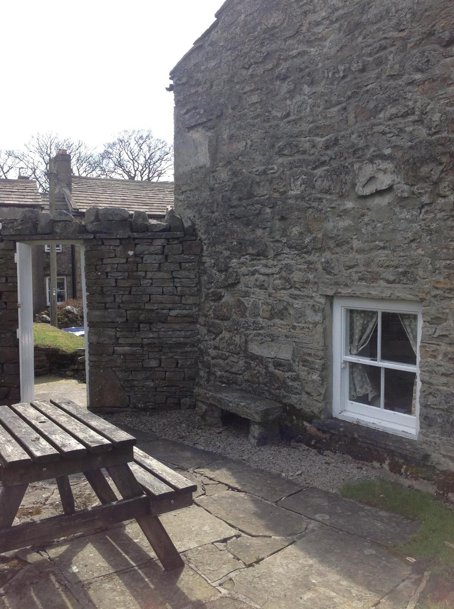 Cissy'S Cottage Hawes Exterior photo